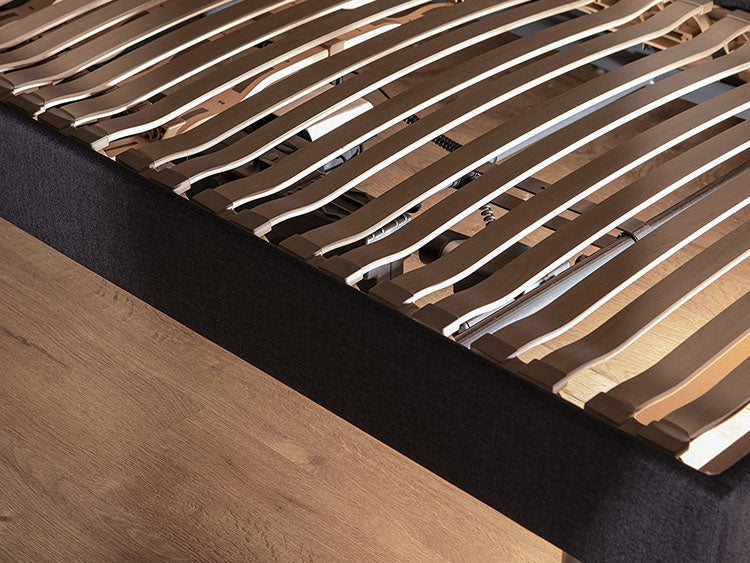Röwa bed Unicata