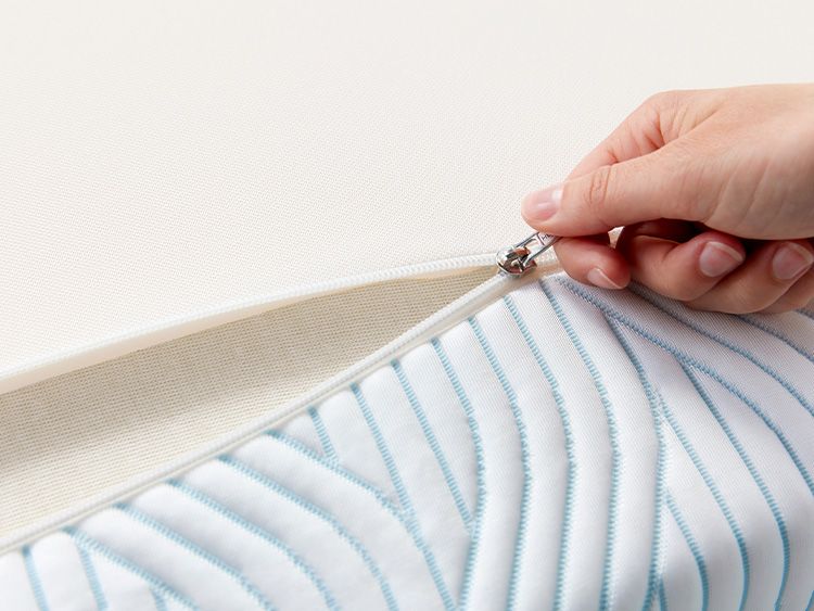 TEMPUR Pro® Plus SmartCool Topper