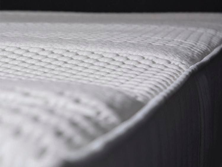 Ultima CumLaude EnergyFoam Contour